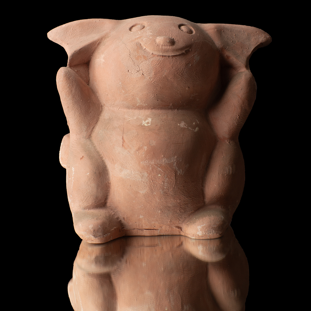 Pequeño Gato de Yeso