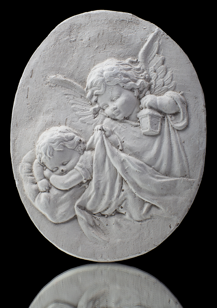 Placa de yeso con ángel