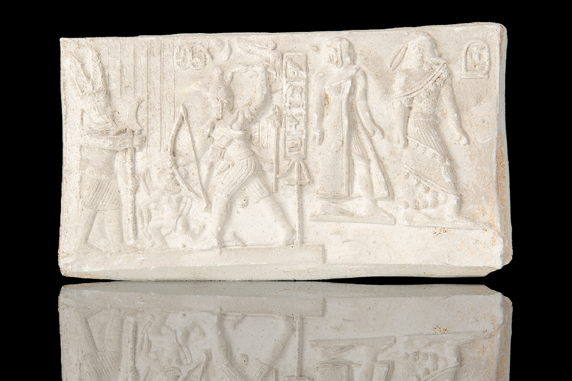 Escultura de yeso egipcia